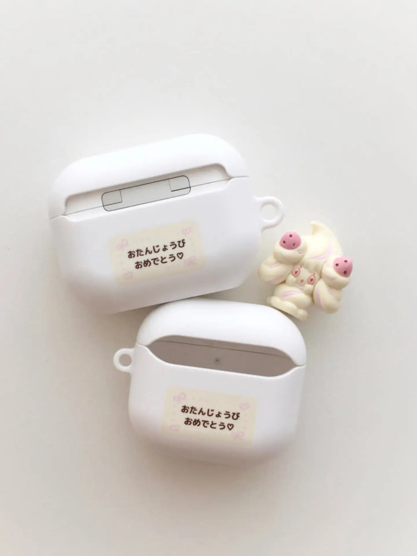 Cute Strawberry Cream Cake Earphone Cover