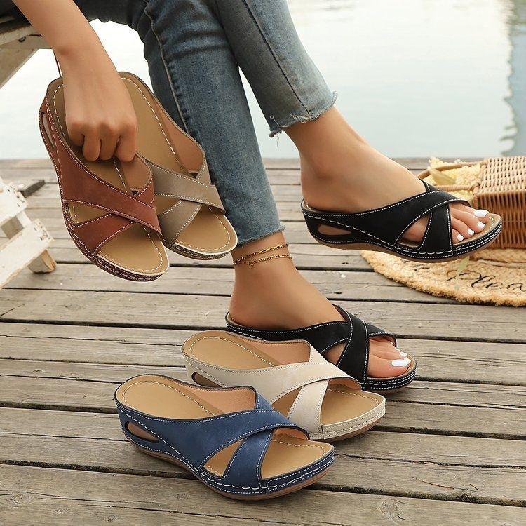 Summer Outdoor Lightweight Beach Sandals 28 6141615d 8351 4e27 8539 16539fe2855d water