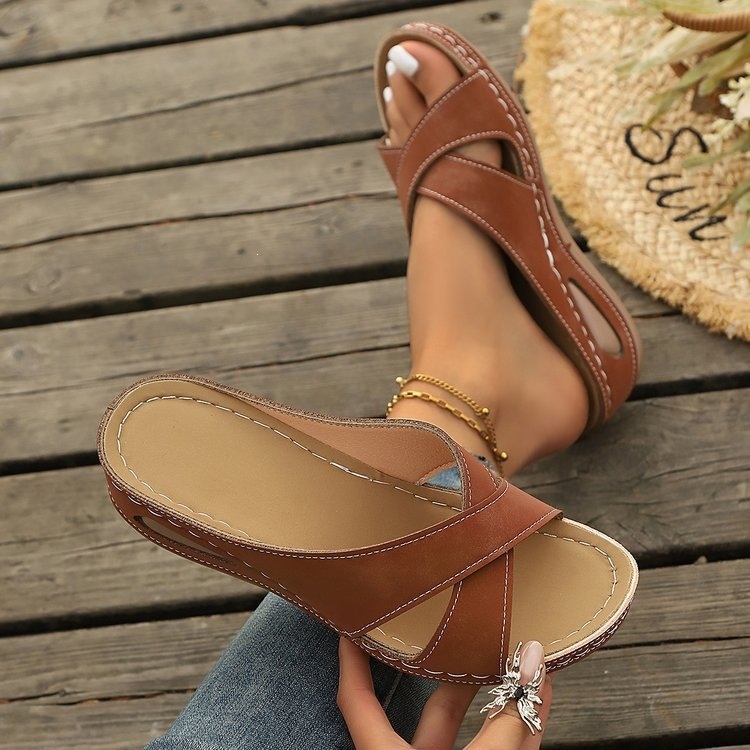 Summer Outdoor Lightweight Beach Sandals 42 bb36320c ddaf 4c10 b7e6 f8ff1174b488 water