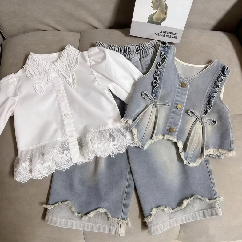 Fashionable Western-style Denim Set For Little Girls