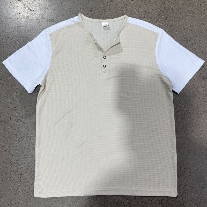 Men's Contrasting-Color Loose Short-Sleeve Henley T-Shirt