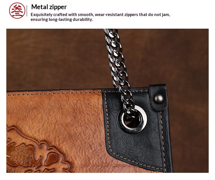 Large-Capacity Shoulder Crossbody Leather Tote Bag 33 4b9e7b37 b726 4725 843b 4c4d65788459 trans