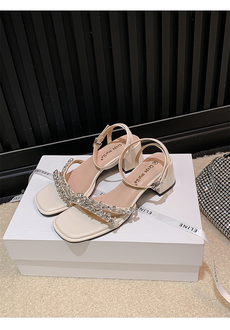 Open-Toe Rhinestone Sandals Detail – Sarah Express