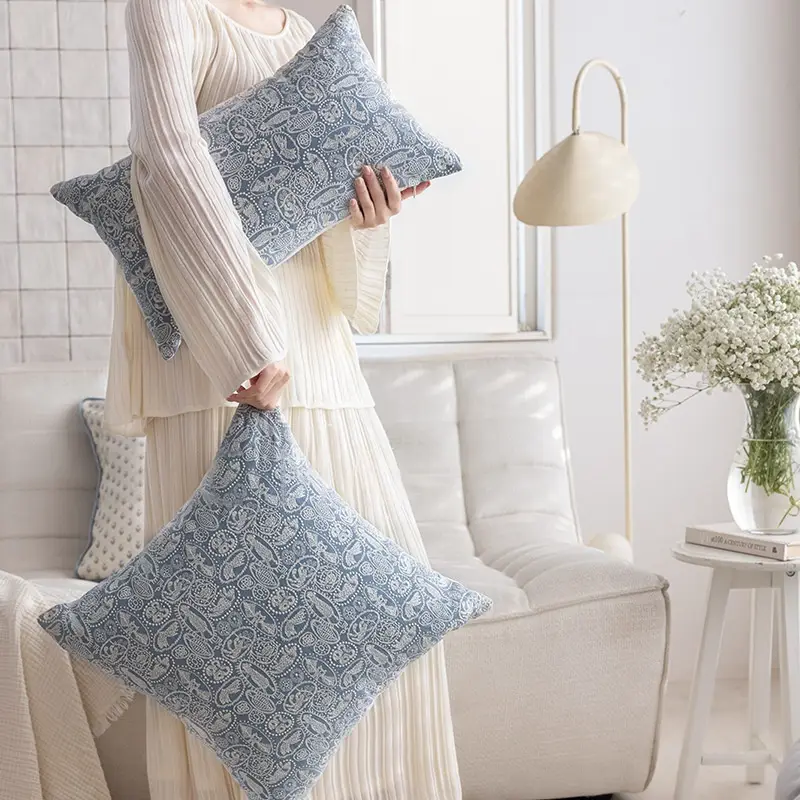 Home Textile Embroidered Cotton-Linen Throw Pillow Cushion