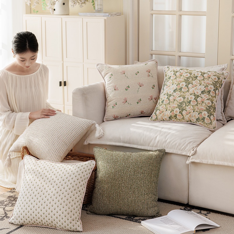 Nordic Floral Color Woven Jacquard Pillow Cover