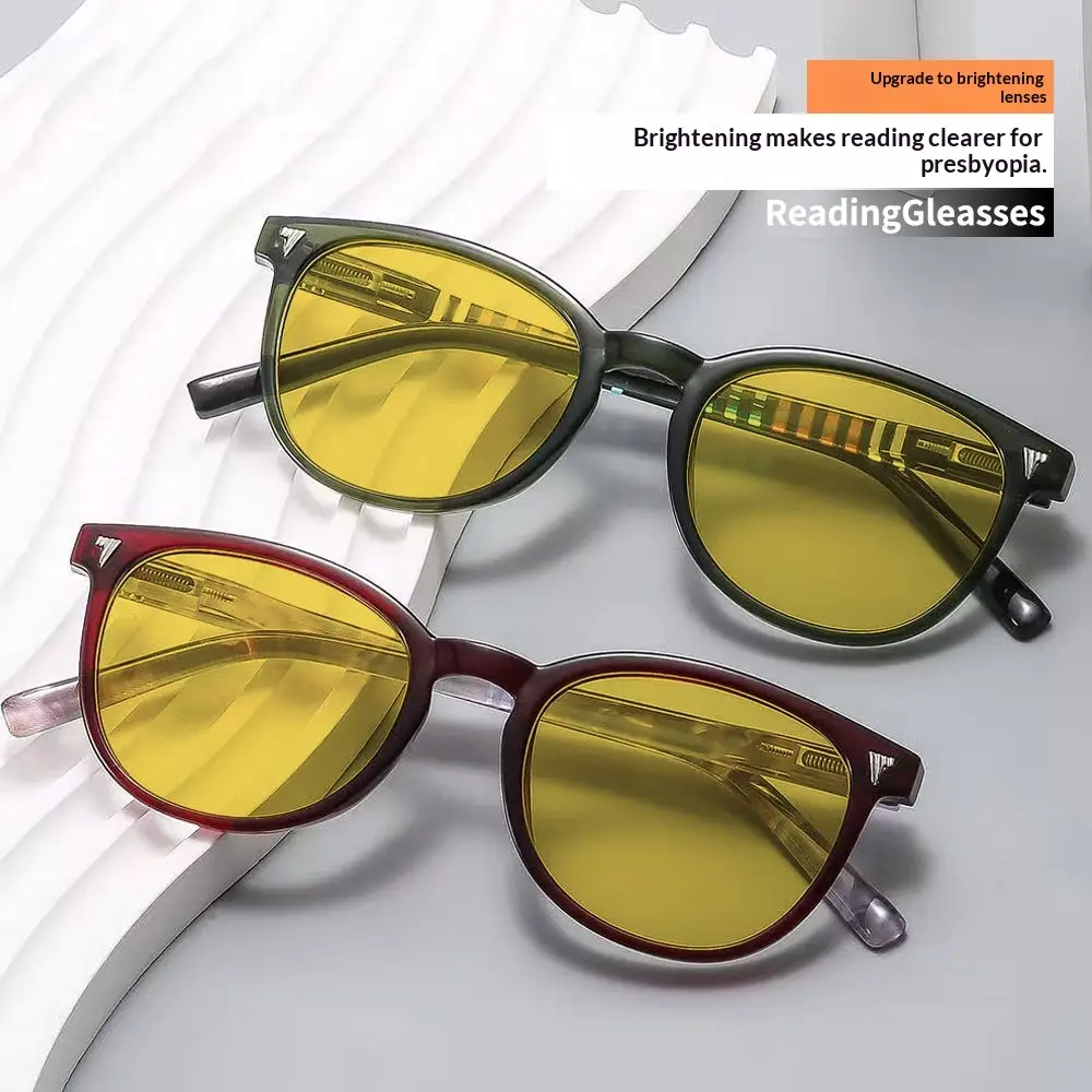 Reading For Middle-aged And Elderly People Enhances The Clarity Of Reading Glasses