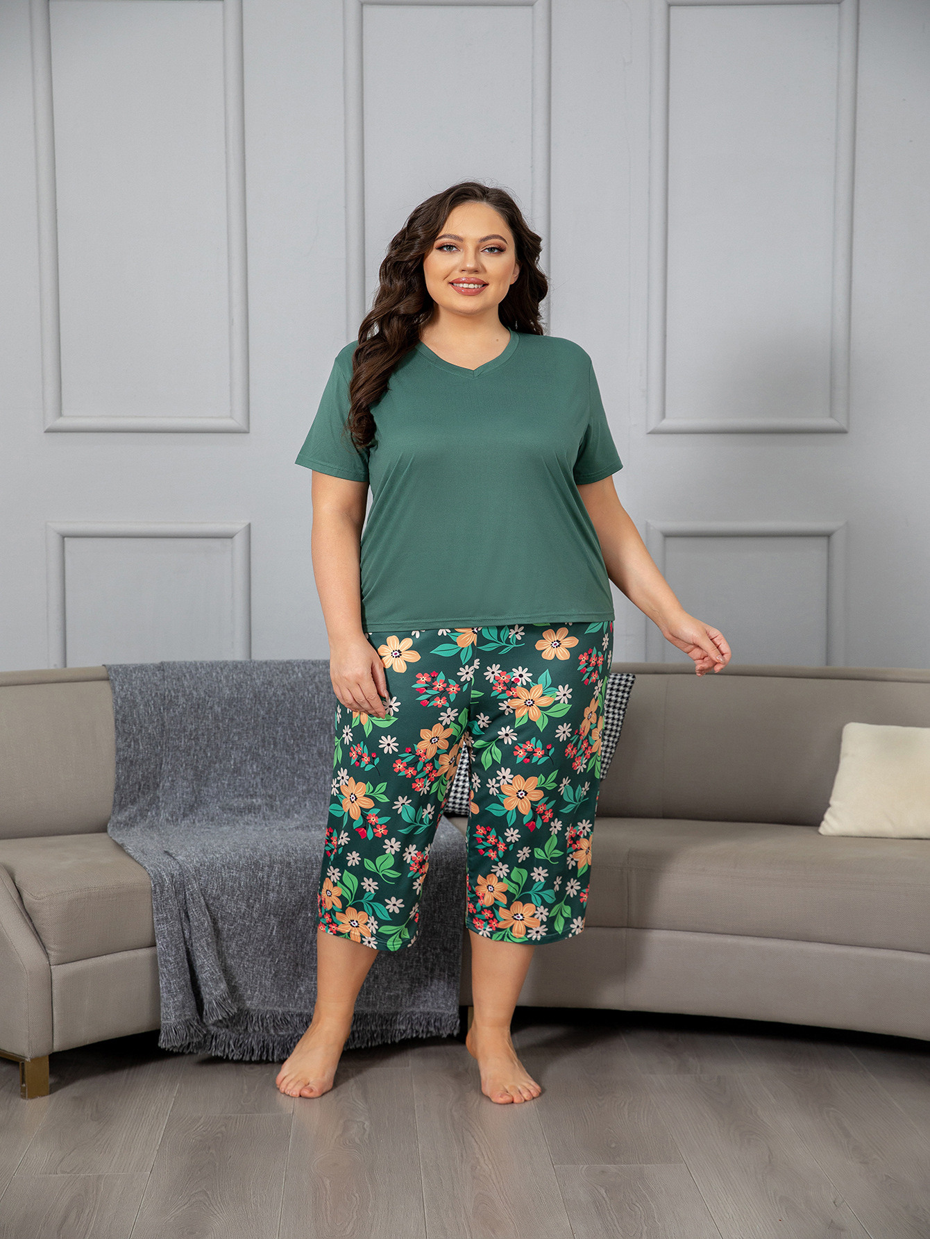 Buy Women's Clothing Online | Buy Trending Dresses for Women