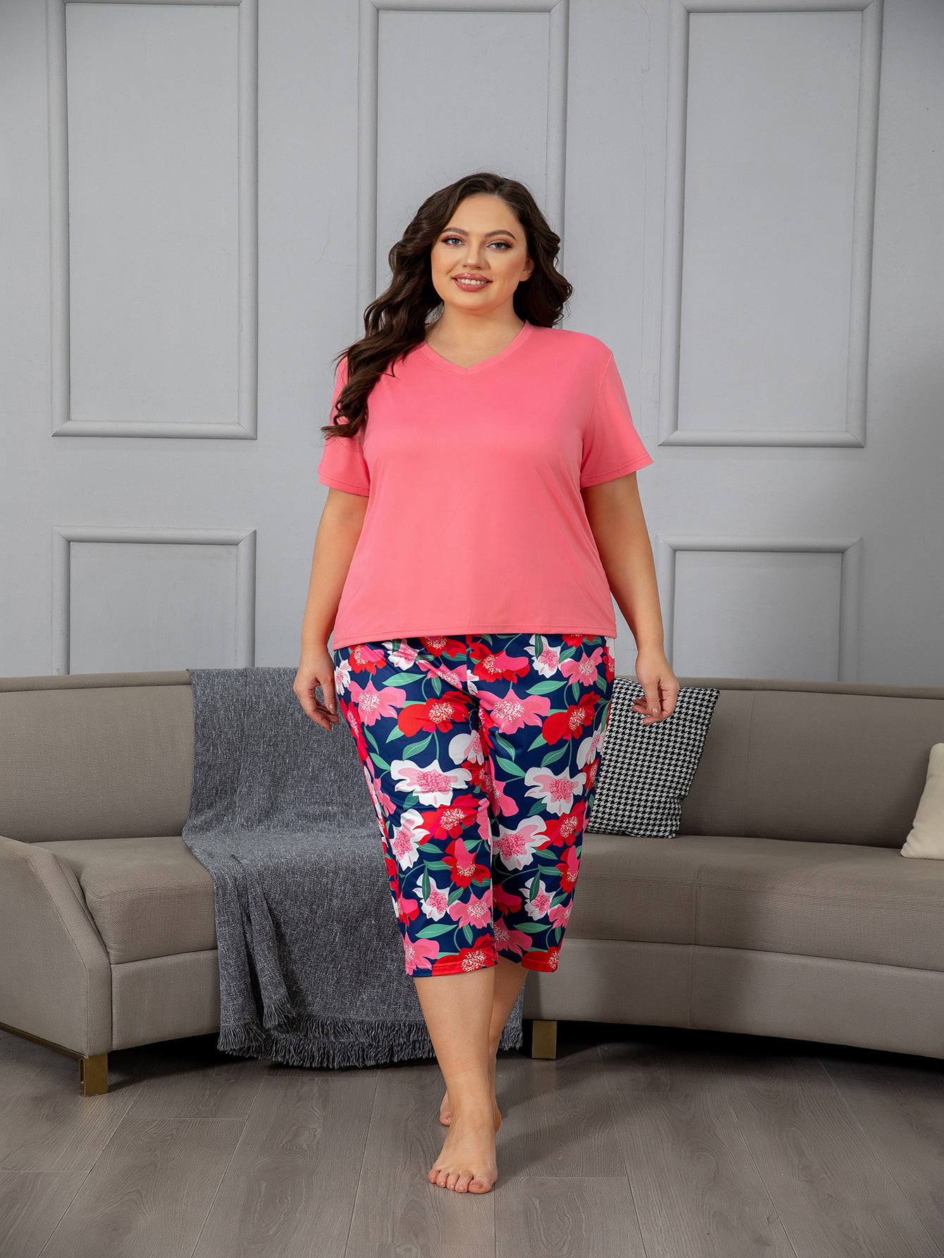 Buy Women's Clothing Online | Buy Trending Dresses for Women