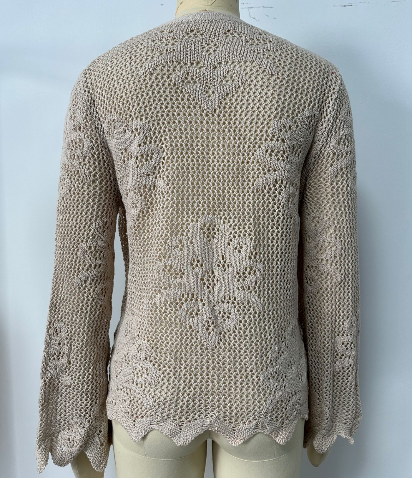 Women's hollow-out knit cardigan in Khaki – styled for casual boho beach vacation look