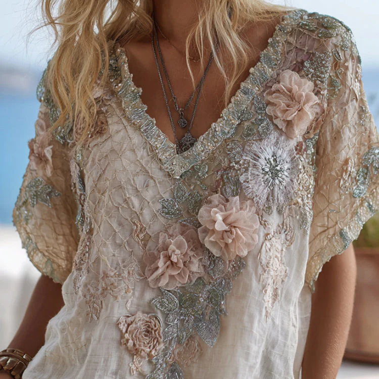 Bohemian White Rose Rhinestone V-neck Loose T-shirt