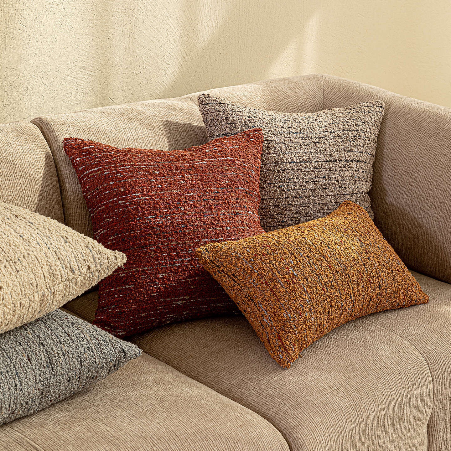 Retro Circular Yarn-textured Pillowcase