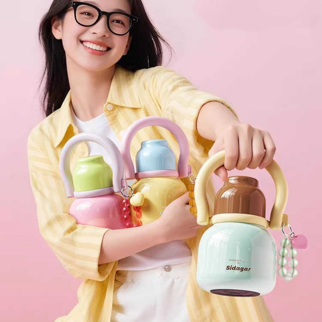 Large-capacity Straw Water Bottle Portable Mug