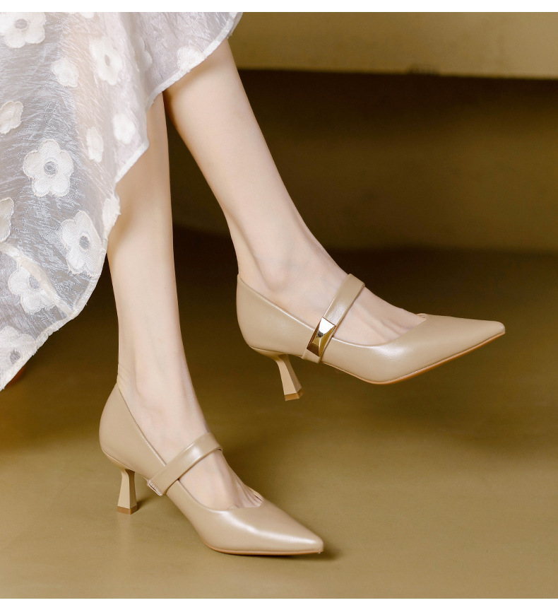 Pointed-Toe Stiletto Pumps, picture 5 of 5