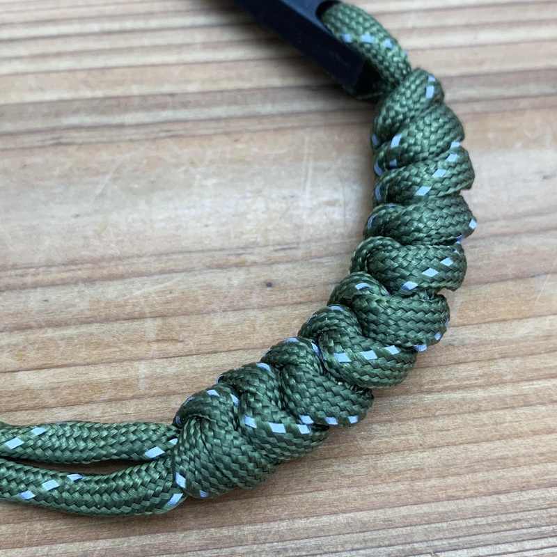 Multi-Functional Windproof Flint Outdoor Survival Magnesium Rod