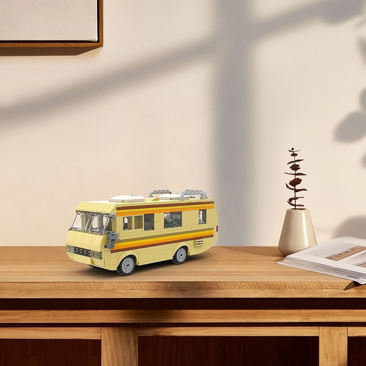 Breaking Bad RV Building Blocks With Small Pieces