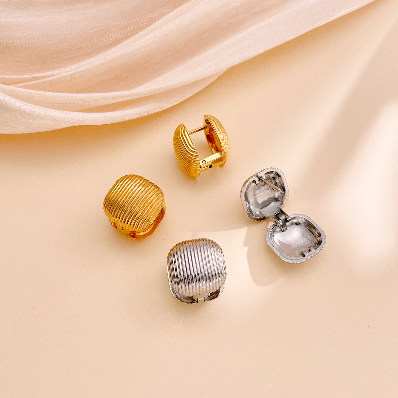 Stainless Steel Stud Earrings Striped Minimalist Design High End Titanium Steel Ear Jewelry