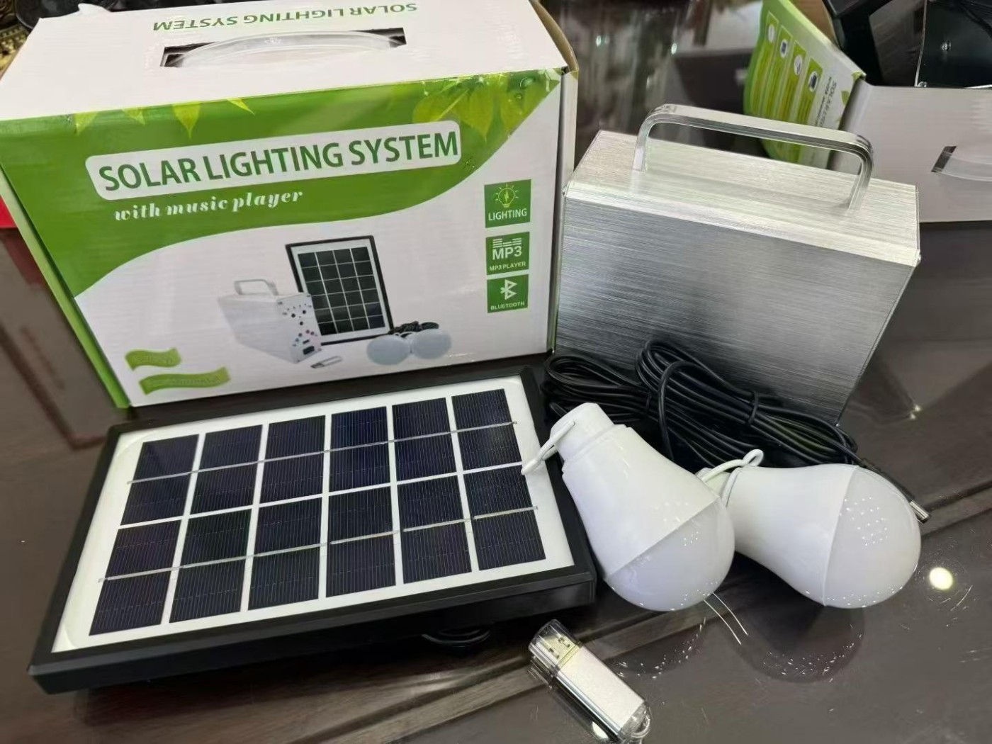 Solar Multifunctional Outdoor Power Supply