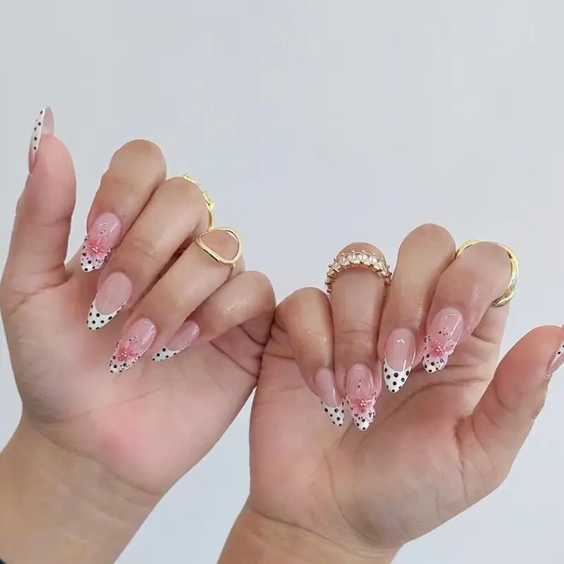 Three-dimensional Carved, Purely Handmade Wearable Nails