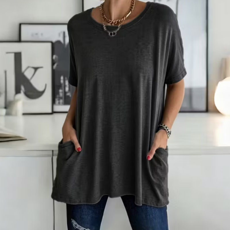 Relaxed-Fit Crew Neck Short Sleeve Pocket Tunic Top