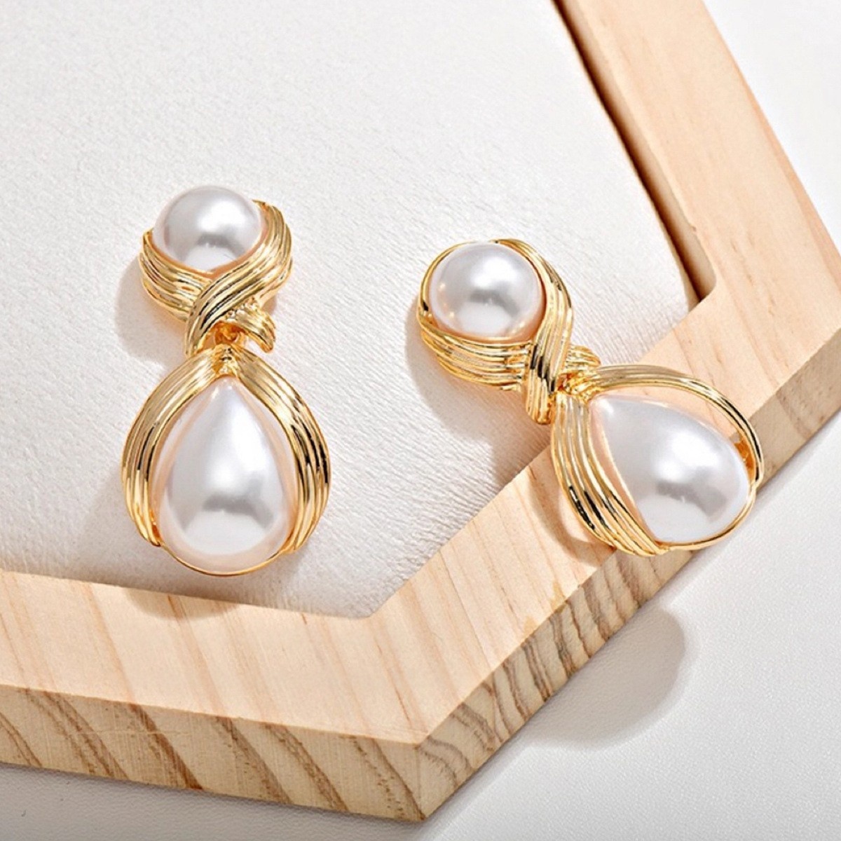 Zircon Heart Geometric Pearl Earrings For Women