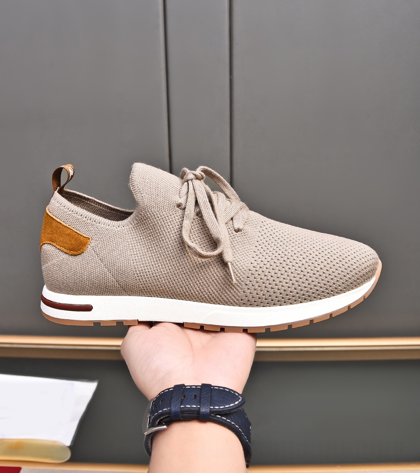 Knitted Sport Flyknit Mesh Mens Single-layer Shoes Outdoor Casual Footwear 29e7d242 A3f4 4666 98c3 76a31ecf5d6c Water