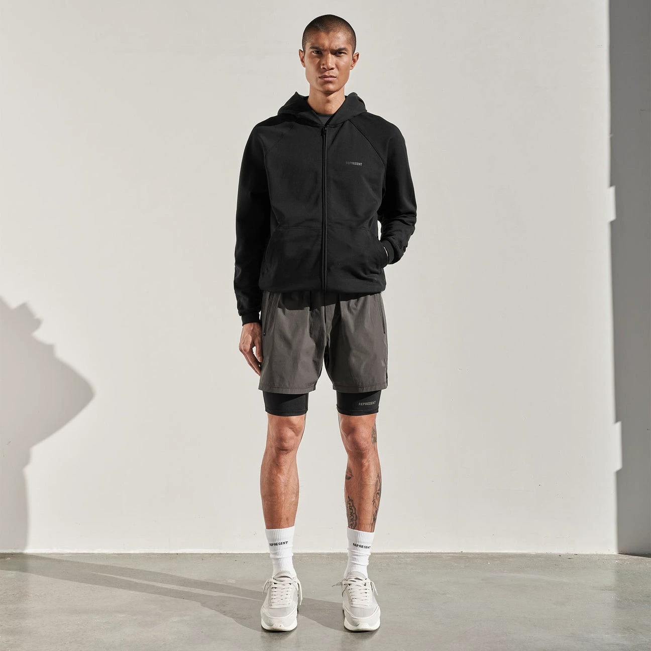 Mens Casual Loose-Fit Outdoor Training Shorts