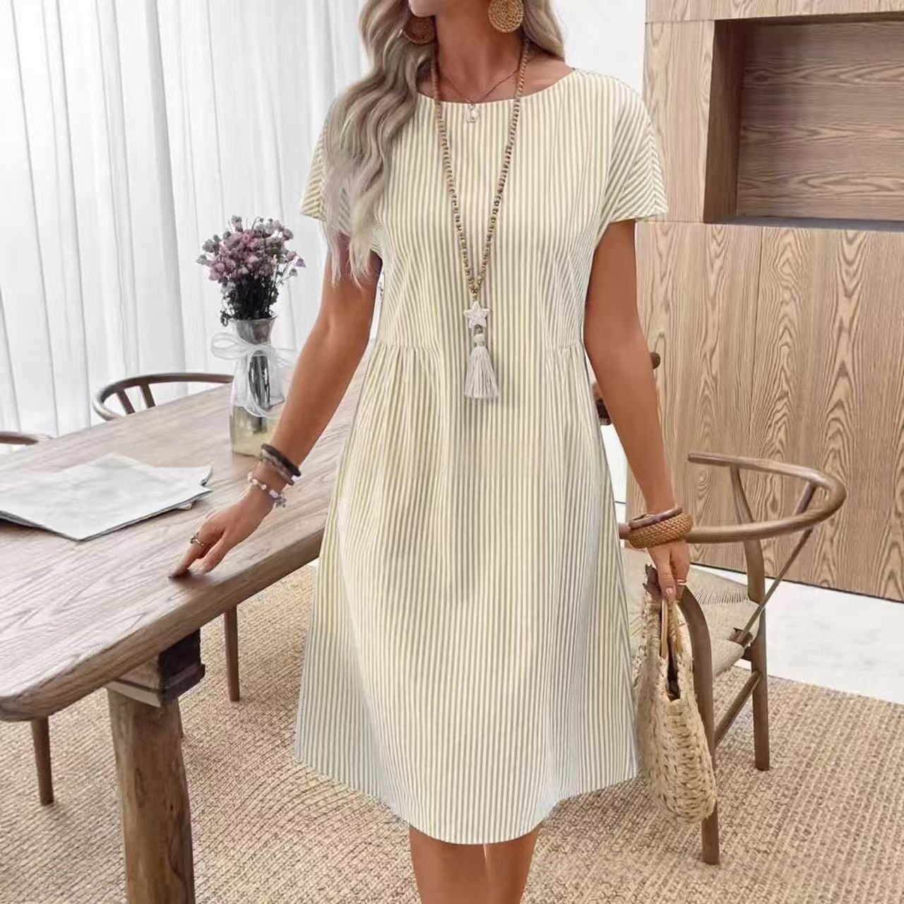 Womens Crew-Neck Striped Casual Dress