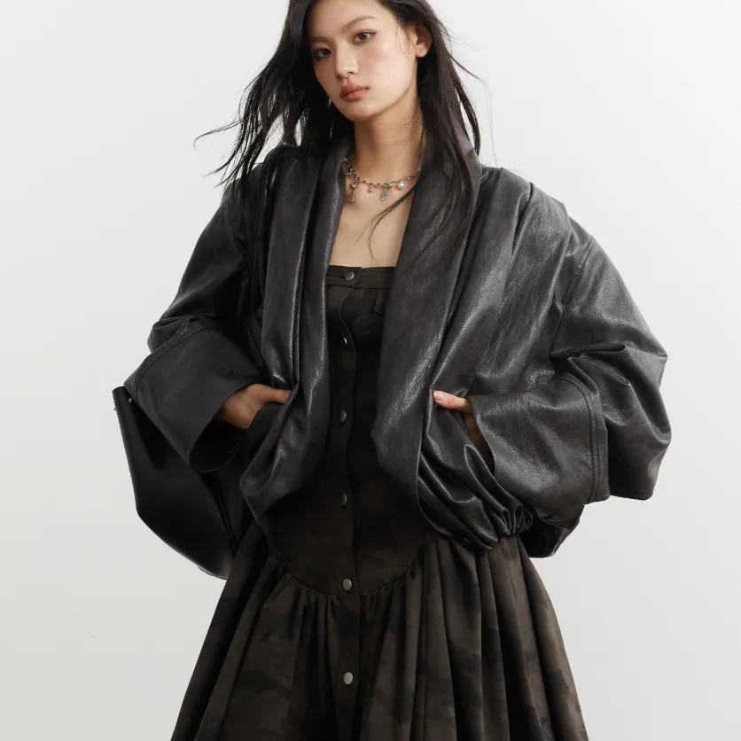 Gender-neutral Pleated Silhouette Ebony-brown Faux Leather PU
