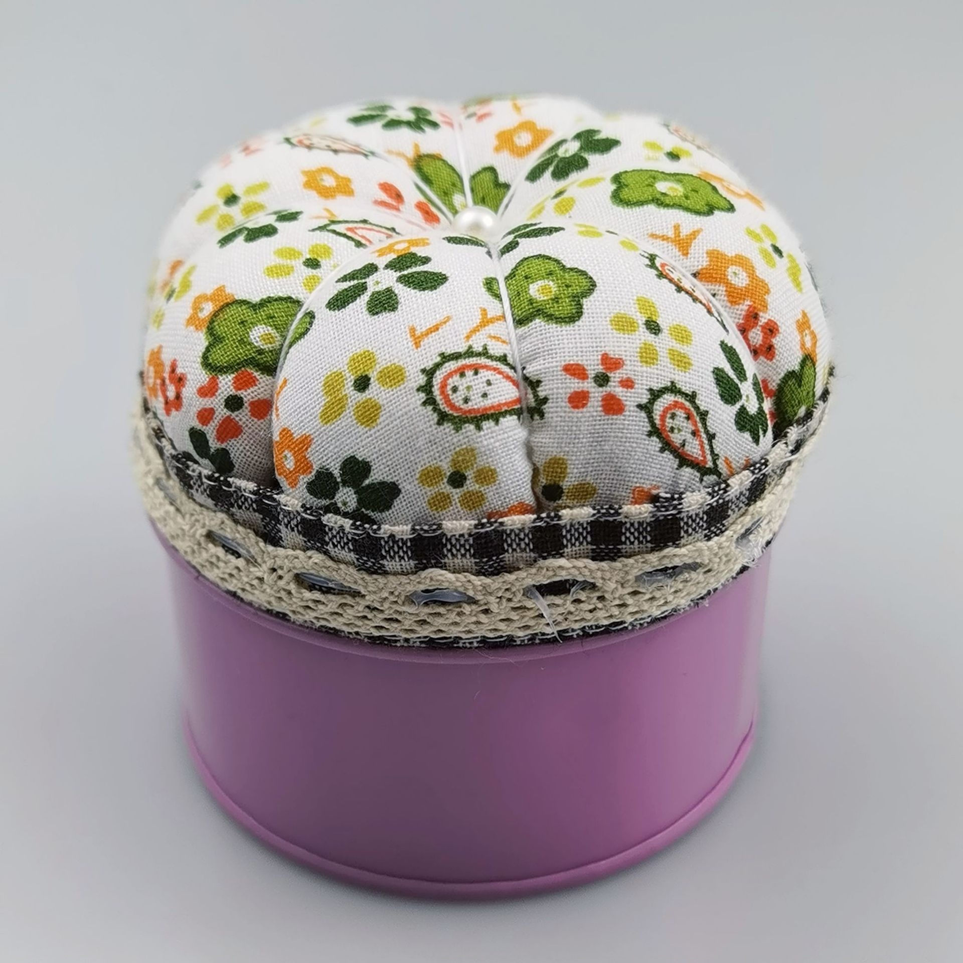 Floral-patterned Iron Needle And Thread Storage Box