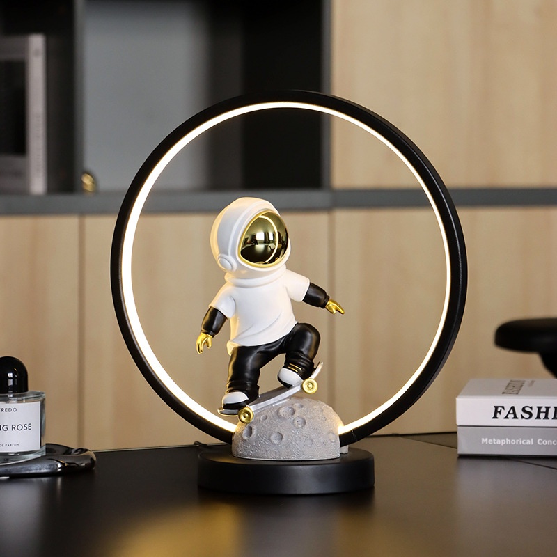 Astronaut Bedside Lamp, Desk Lamp, Bedroom Sleep Atmosphere Night Light