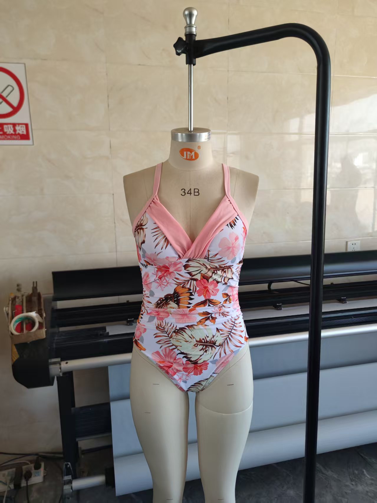 https://oss-cf.cjdropshipping.com/product/2026/06/01/06/460b2037-fbae-4fa4-9f5d-adb02bcd4c54.jpg