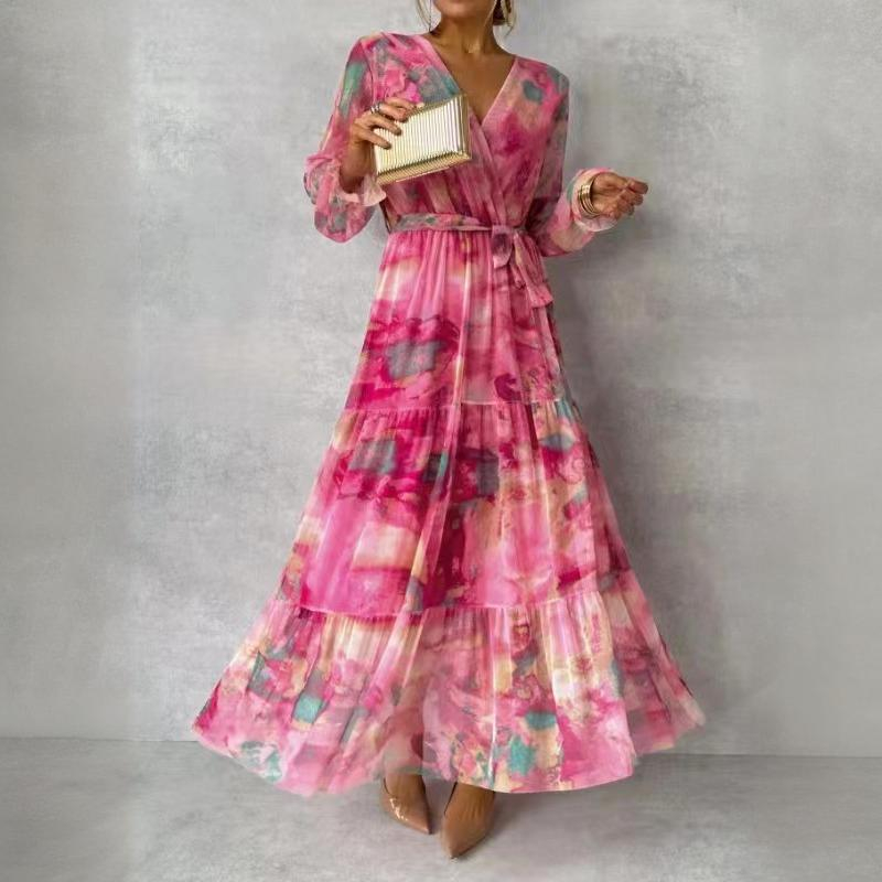 An Elegant Lace-embroidered Multi-panelled Full-skirted Chiffon Dress — image 1