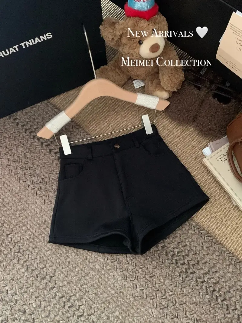 Elegant Versatile High-waisted Slim-fit Womens Shorts