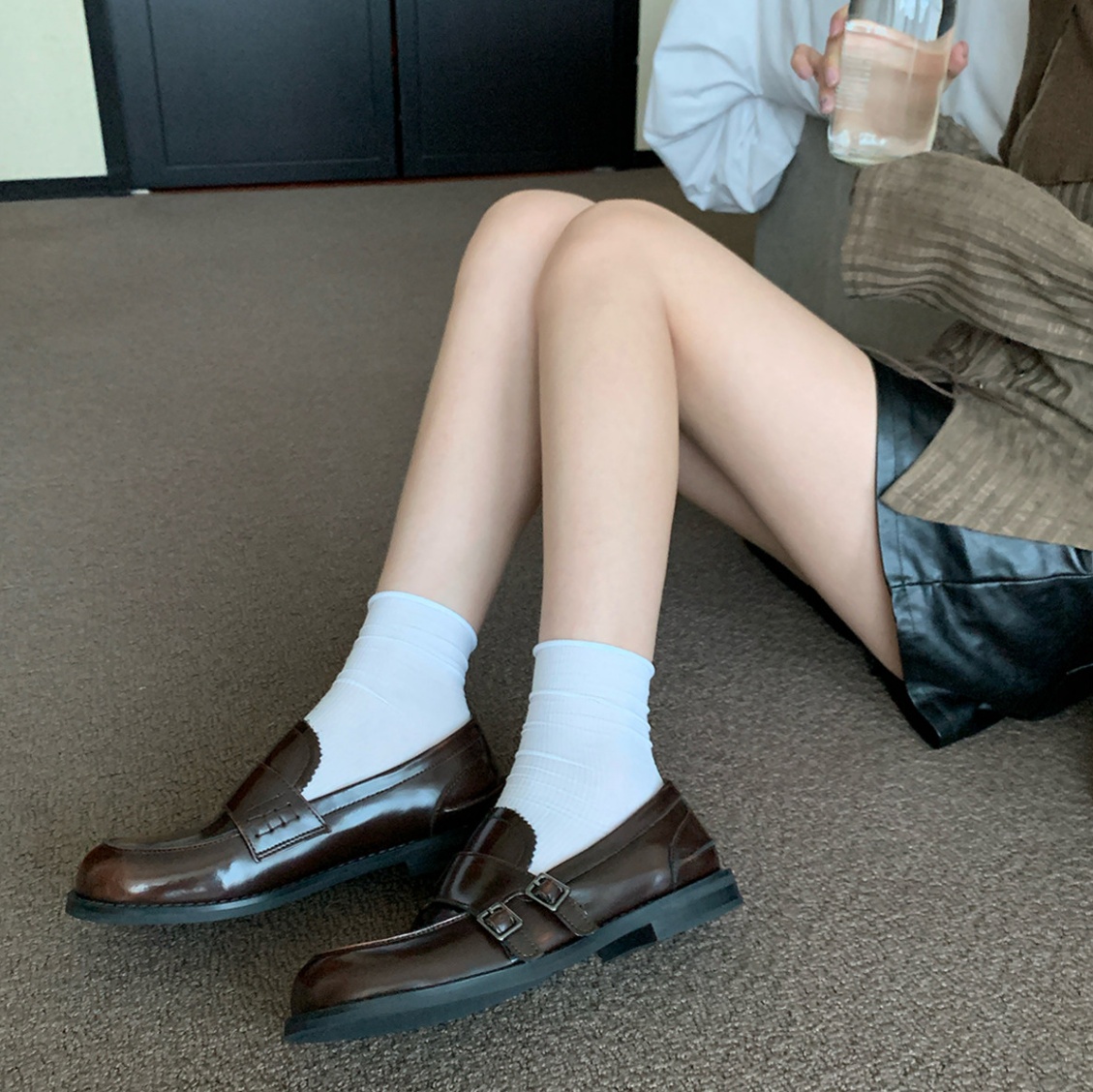 Womens Retro Flat Leather Shoes