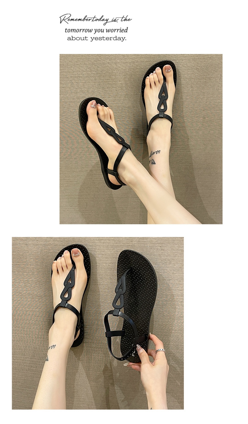 Women's flat sandals lifestyle styling view 5