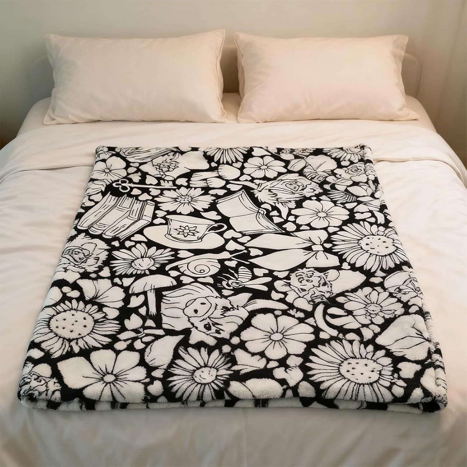 DIY Coloring Blanket With Markers DIY Coloring Blanket With Marking Pen