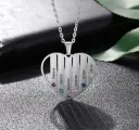 A Personalized Hollowed-out Heart-shaped Diamond Necklace With 4 Diamonds That Can Be Engraved view 2