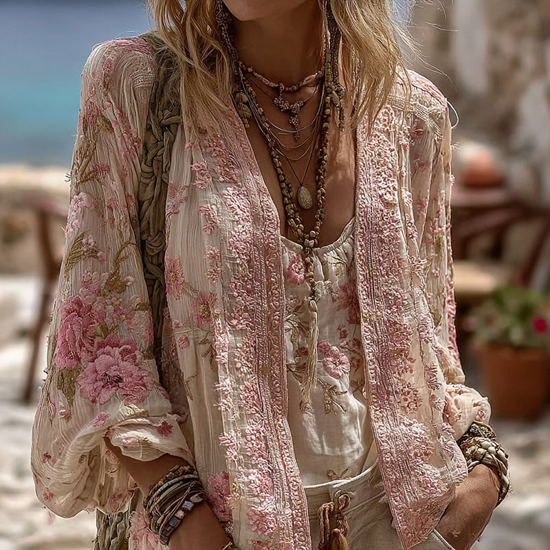 Loose-fitting Casual Womens Shirt With A V-neck And A Printed Design