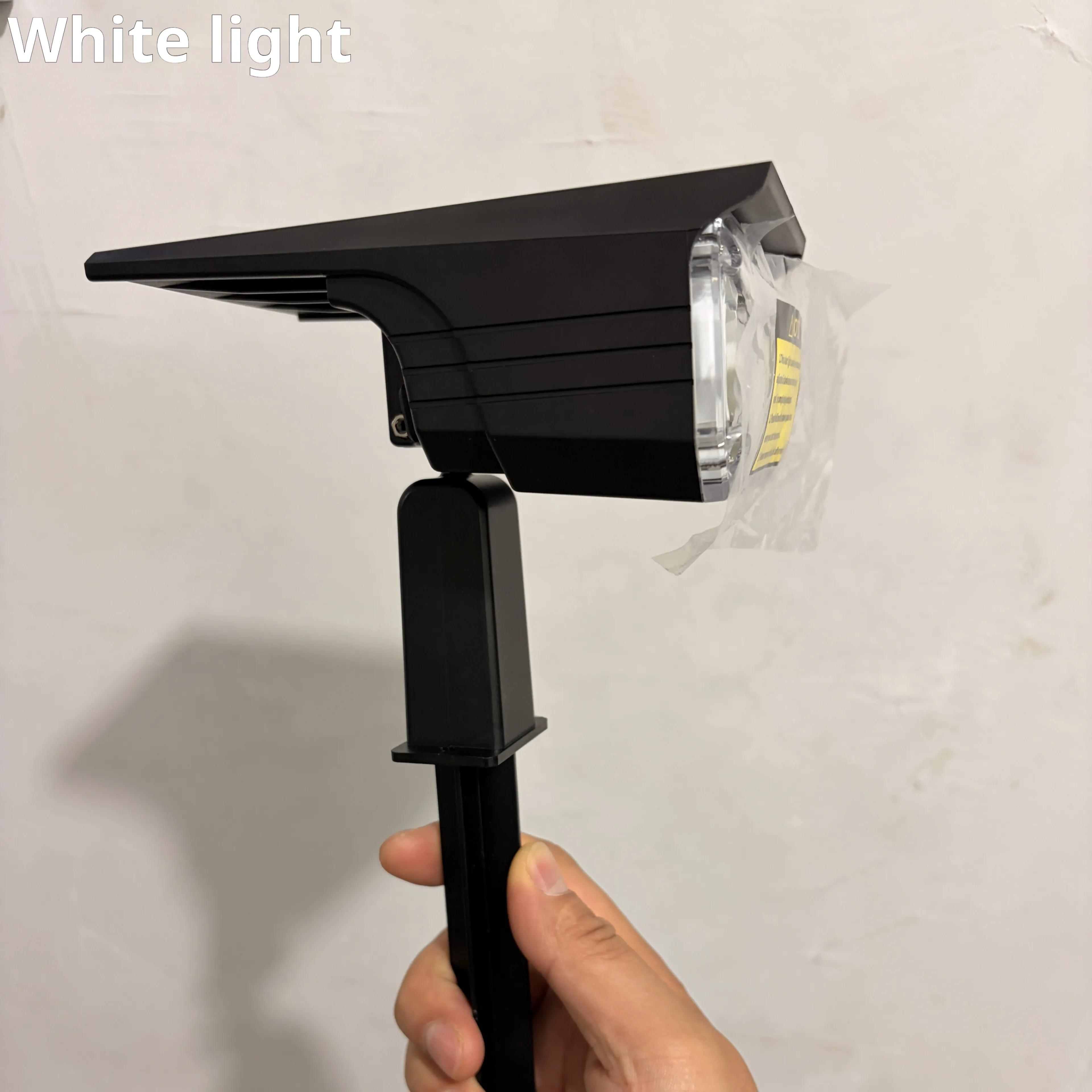Solar Beam Lamp With Two Monitoring Functions