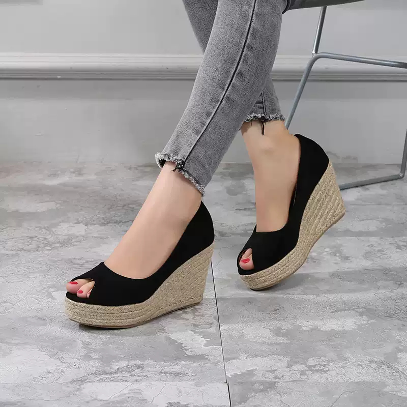 Non-slip Thick-soled Platform Sandals