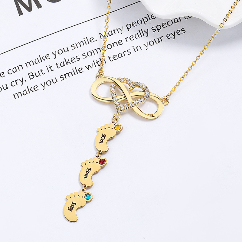 Mother's Day MOM Heart-Shaped Personalized Foot Necklace With Foot And Name Engraving