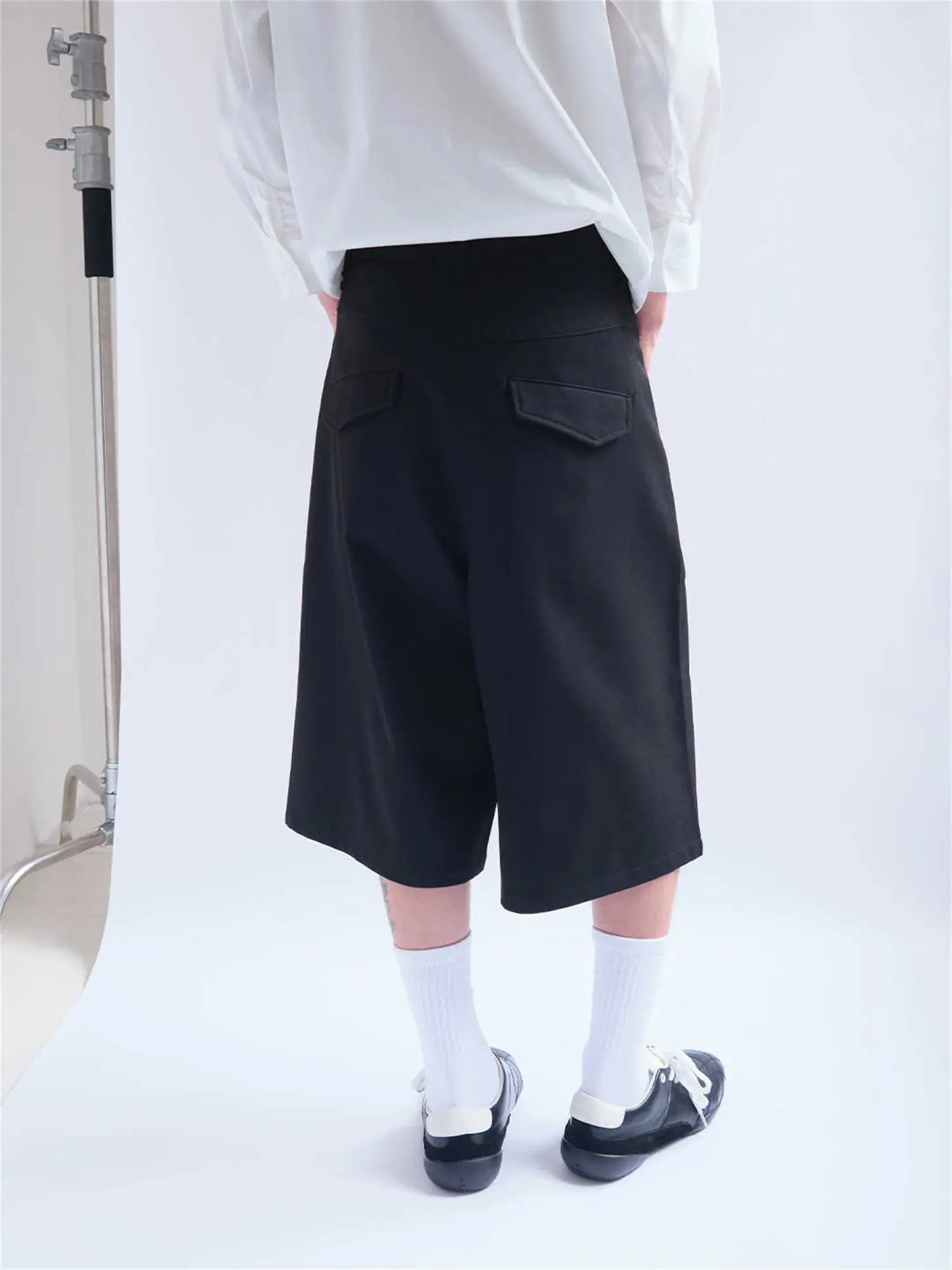 Loose Straight Six-point Casual Shorts