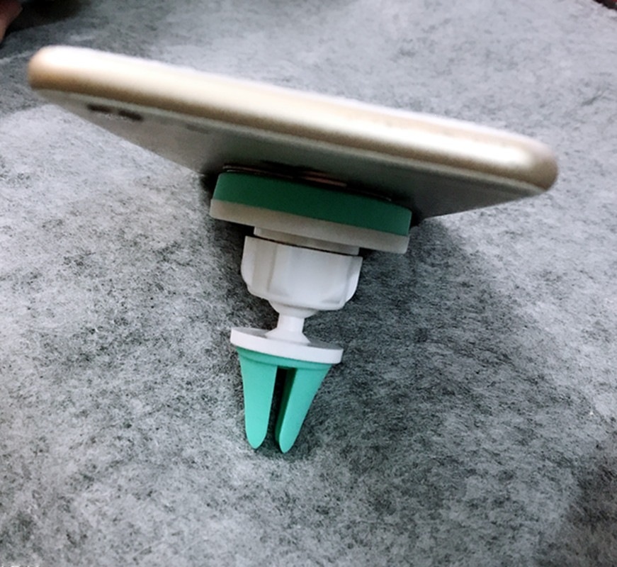 Magnetic Air Vent Phone Holder 360-Degree Rotating Car And Desk Mount 3