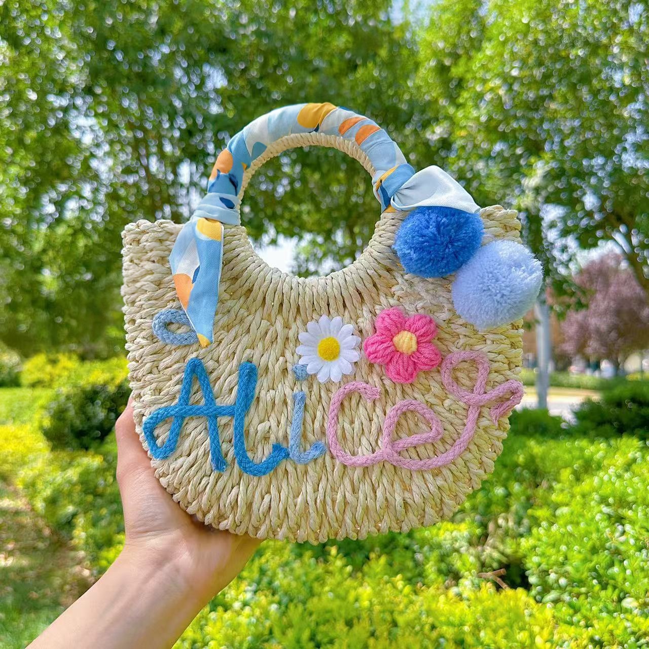 Mothers Day DIY Straw Bag Kit With Felt Letter Poms 9