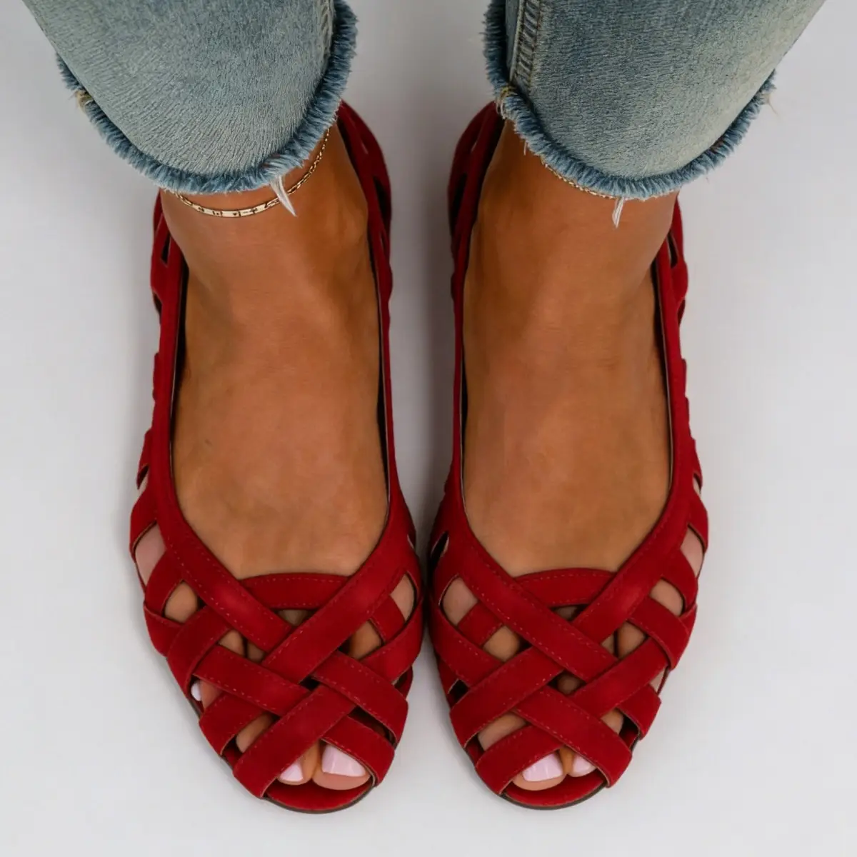 Womens Hollowed-Out Birds-Nest Sandals Fashionable Flat And Breathable