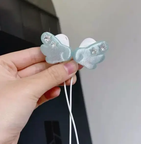 Three-dimensional Star-wing Headphone Decoration