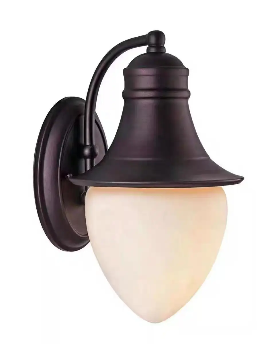 Outdoor Waterproof Garden Light Heart-Shaped Courtyard Lamp