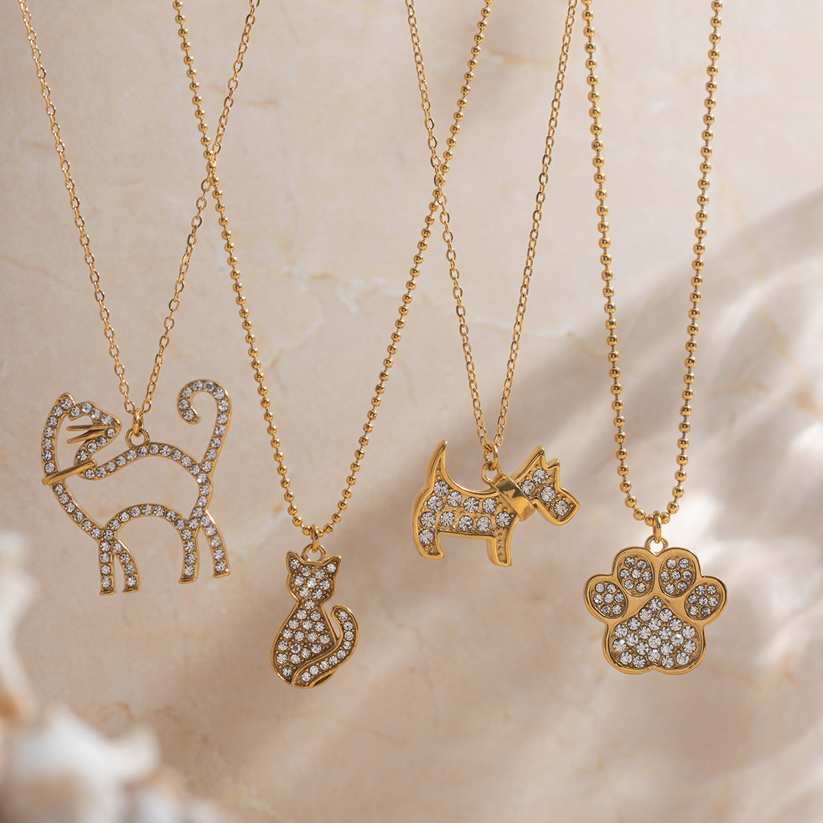 Bone Pendant Necklace Cute And Delicate Womens Accessory