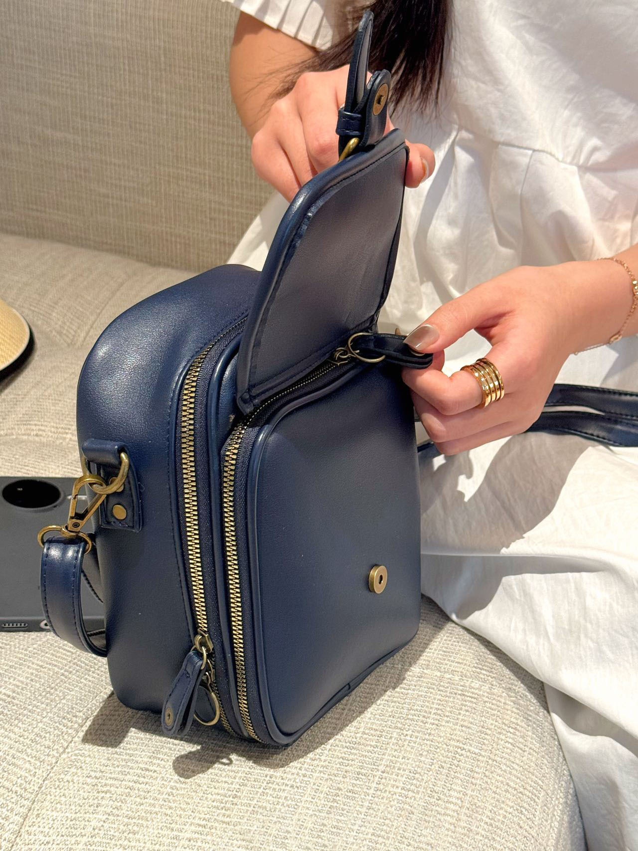 PU Crossbody Shoulder Bag, picture 3 of 9