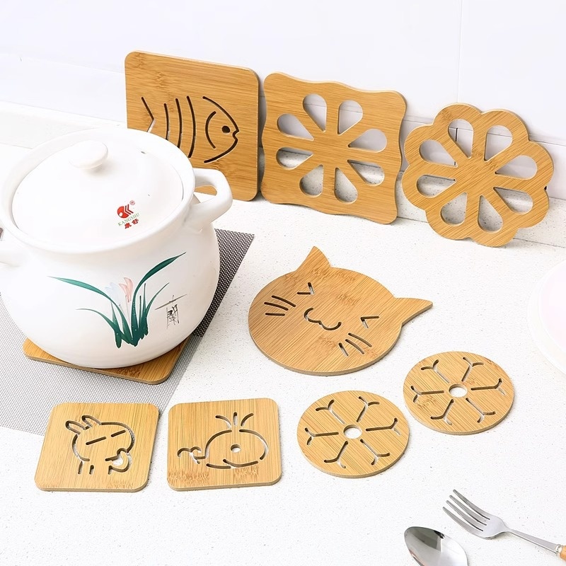 Wooden Coaster Hollow-out Cartoon Design Heat-insulating Mat For The Kitchen